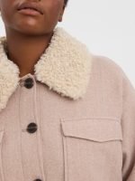 Vero Moda Mantel - Image 3