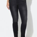 Ulla Popken Teksariidest Retuusid